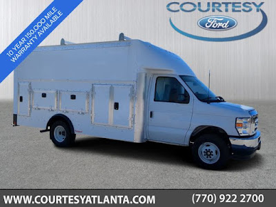 2024 Ford E-450SD