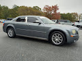 2007 Chrysler 300C Base