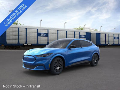 2025 Ford Mustang Mach-E