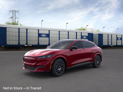 2025 Ford Mustang Mach-E