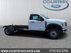 2025 Ford F-600SD XL