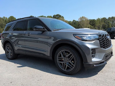 2025 Ford Explorer