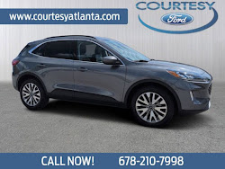 2022 Ford Escape Titanium