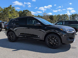 2026 Ford Escape Hybrid ST-Line Elite