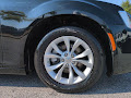 2022 Chrysler 300 Touring