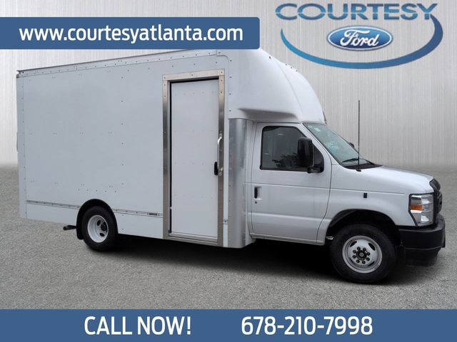 2026 Ford E-350SD Base