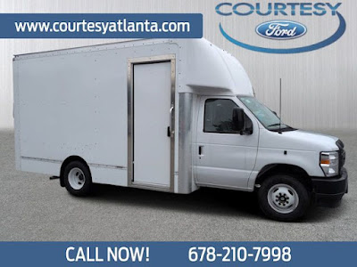 2026 Ford E-350SD