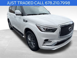 2023 INFINITI QX80 LUXE