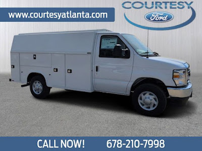2026 Ford E-350SD