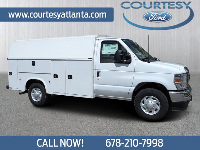 2026 Ford E-350SD Base
