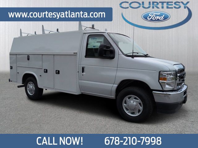 2026 Ford E-350SD Base