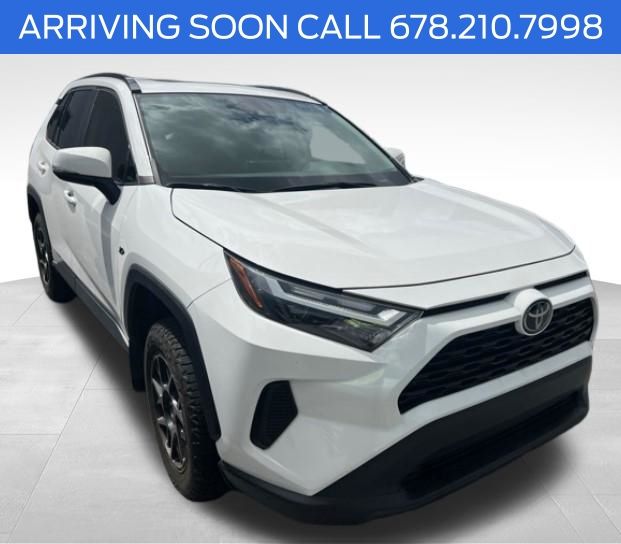 2024 Toyota RAV4 XLE