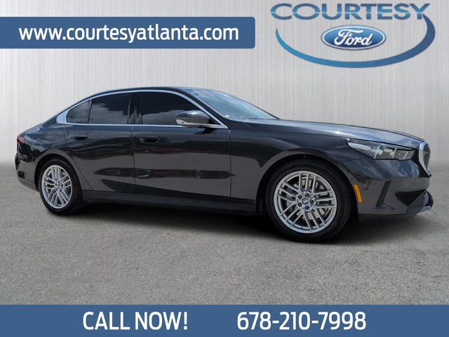 2024 BMW 5 Series 530i