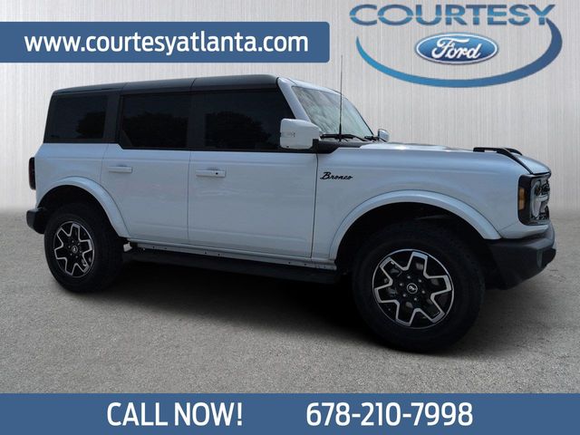 2024 Ford Bronco Outer Banks