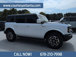 2024 Ford Bronco Outer Banks