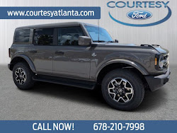 2026 Ford Bronco Outer Banks