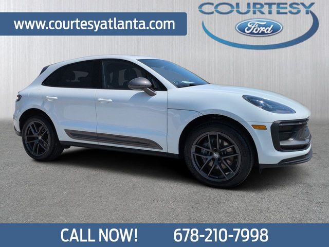 2023 Porsche Macan T