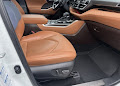 2022 Toyota Highlander Hybrid Platinum